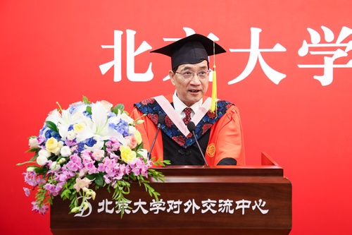 黄季焜.jpg
